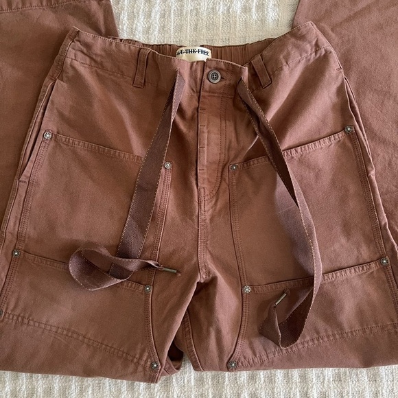 WE THE FREE HAYDEN CARPENTER
PULL-ON PANTS ✨👖 - Picture 2 of 6